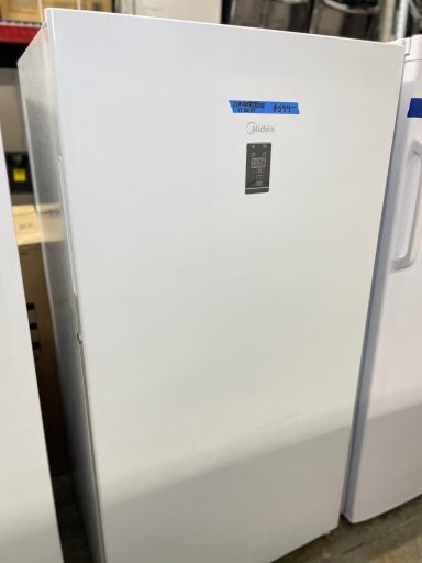 Midea Convertible 17 Cubit Feet Freezer